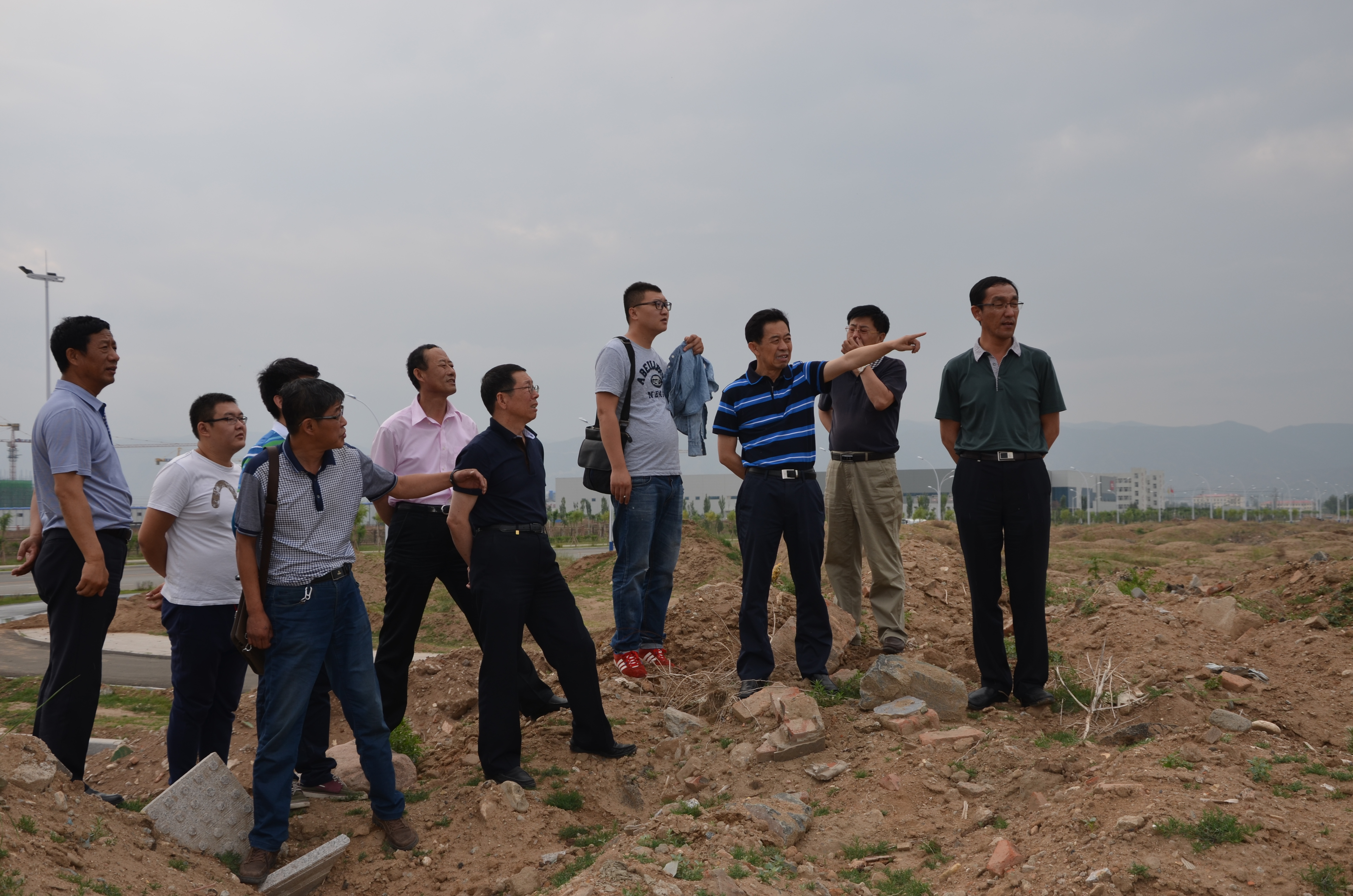 研究如何打通“斷頭路?！?jpg